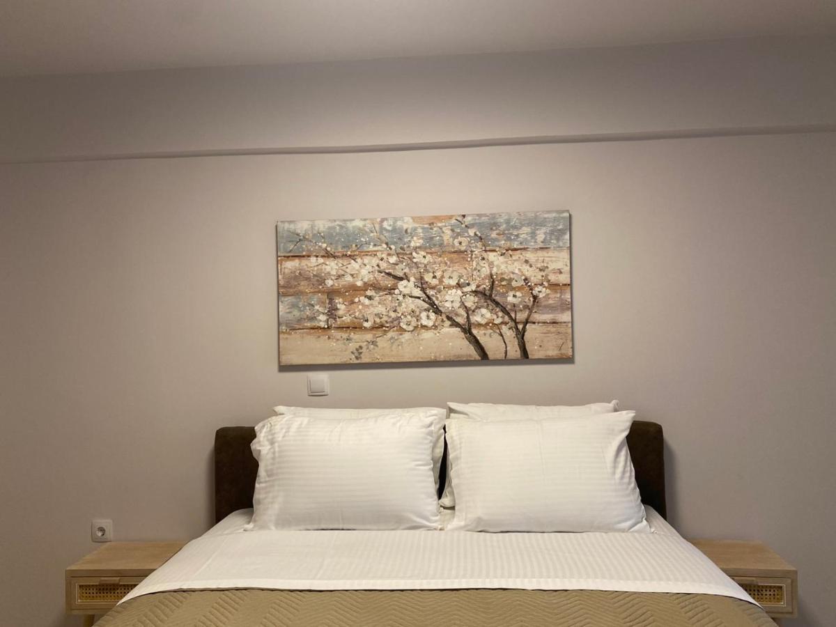 Orama Rooms 2 Kalamata Exterior foto